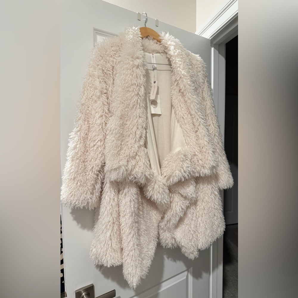 NWT Cream Faux Fur Coat